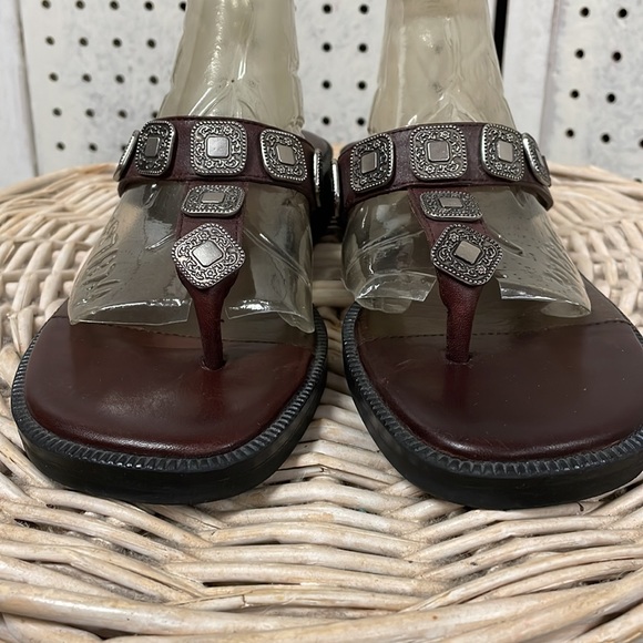 Minnetonka SALE! - Picture 5 of 11